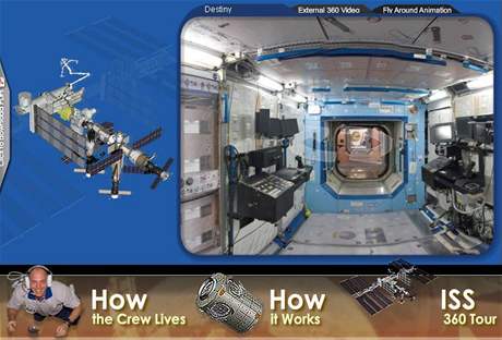 Uvnit ISS: výhled z laboratoe Destiny do spojovacího uzlu Unity. Dostanete se do nj pouhým kliknutím.