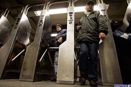 Útok by prý mohl pijít o svátcích, kdy bude v metru nejvíce lidí. Ilustraní foto
