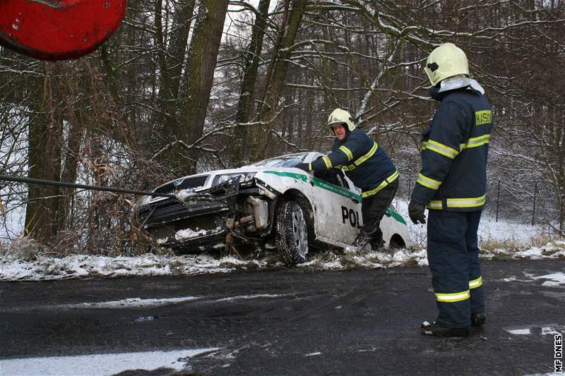 Nehoda policistky v Libchov na Mlnicku (22.11.2008)