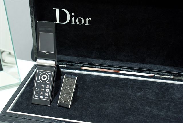 Mobil Christian Dior