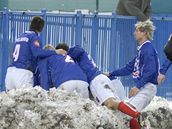 Kladno - Plzeň: domácí se radují z gólu. Kladno - Plzeň: domácí se radují z gólu.