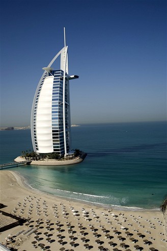 Luxusn hotel Burj Al Arab v Dubaji