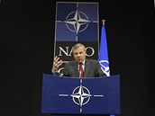 Jaap de Hoop Scheffer na tiskov konferenci po jednn ministr zahrani zem NATO (2. prosinec 2008)
