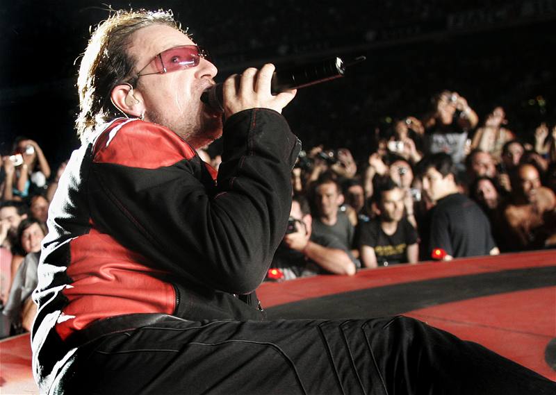 Termín pro vystoupení kapely U2 etí promotéi mají. Chybí místo.