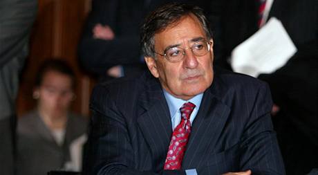 Leon Panetta nemá se zpravodajskou slubou velké zkuenosti