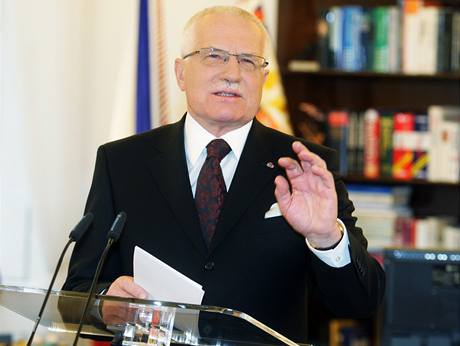 Dvra v prezidenta Václava Klause roste, ukázal przkum.