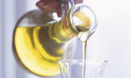Extra panenský olivový olej je zdrojem pírodních antioxidant