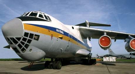 letadlo Il-76