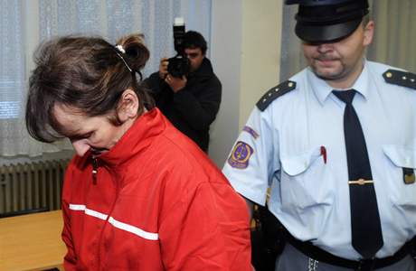Soud s Polkou Annou Renatou Majcherczykovou, která je obalována z vrady svého druha.