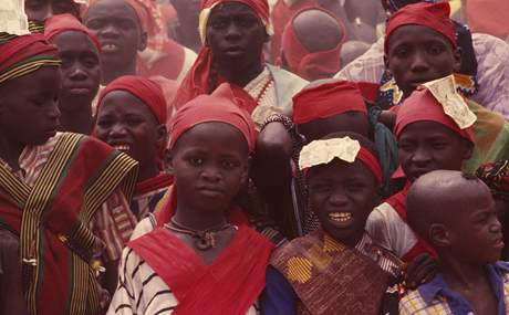 Nigérie je osmým nejvtím vývozcem ropy na svt, v zemi vak panují ohromné rozdíly mezi bohatými a chudými Nigerijci. Ilustraní foto