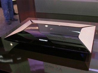 CES 2009 - prototyp televize budoucnosti od Toshiby - Cell TV