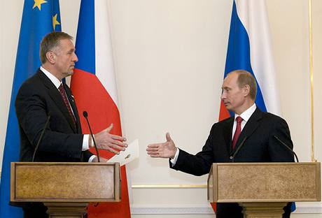 Mirek Topolánek pi setkání Vladimirem Putinem (10.1.2009)