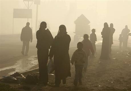 Palestinci opoutj sv domovy na severu psma Gazy.