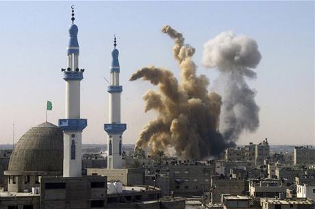 Izraelská armáda me za své akce bhem operace v pásmu Gazy elit i alobám z válených zloin.