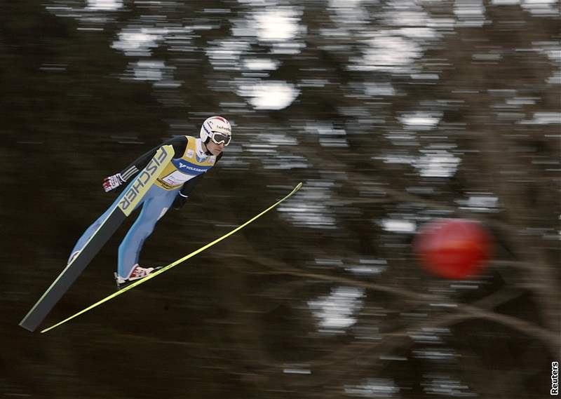 výcarský skokan Simon Ammann na obím mstku v Kulmu