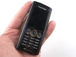 Sony Ericsson W902