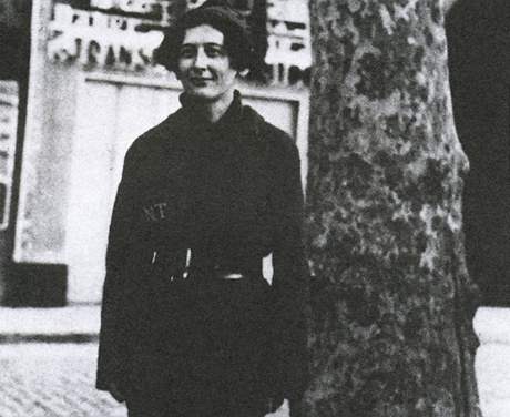Simone Weilová ve panlsku v roce 1936.
