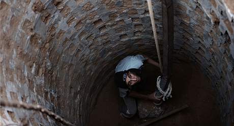 Tajné podzemí tunely spojují Egypt s pásmem Gazy. Ilustraní foto