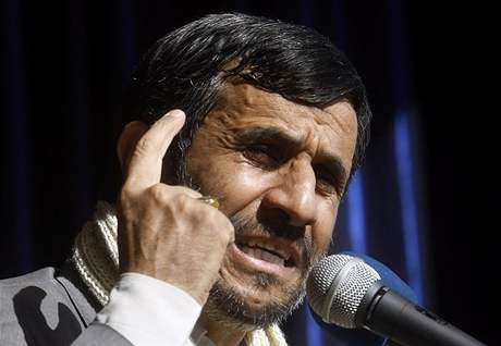 Mahmúd Ahmadíneád by chtl i dalí tyi roky stát v ele Íránu.