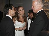 Obamu a jeho ad podpoili tak Jennifer Lopez a jej manel Marc Anthony