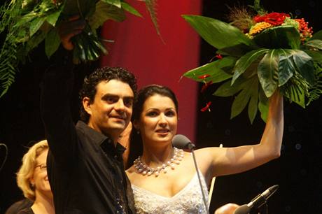 Operní pvci Anna Netrebko a Rolando Villazón