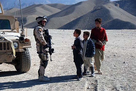 eský rekonstrukní tým v afghánském Lógaru