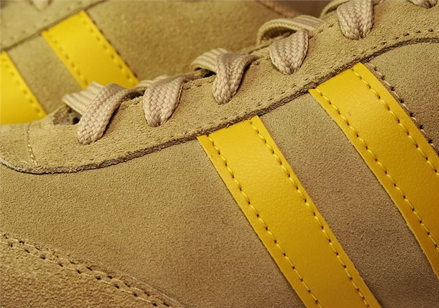 Nové kotníkové semiové boty fialové barvy