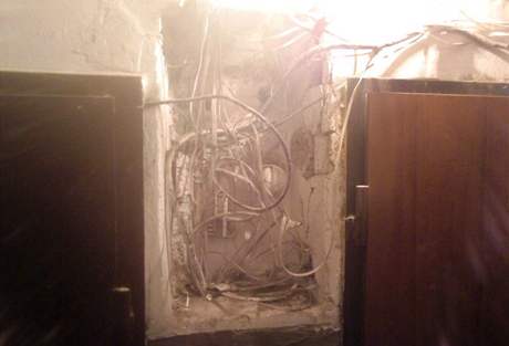 Elektroinstalace v ukrajinskm dom Tome Veselho