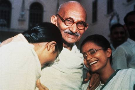 Mahátma Gándhí se stal symbolem nenásilného boje za nezávislost Indie.