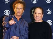 Simon & Garfunkel pi pedvn Grammy za celoivotn dlo v roce 2003