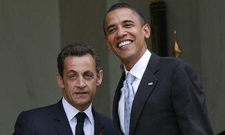 Prezident USA Barack Obama se svým francouzským  protjkem Nicolasem Sarkozym.