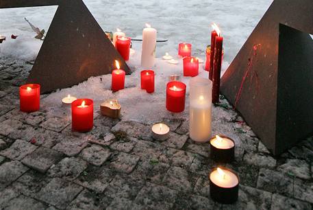 Pietn akt u pamtnku komunismu v Brn (24. 2. 2009)