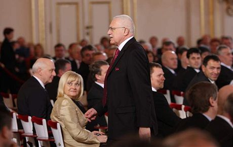Václav Klaus zaal po znovuzvolení naplno íkat své názory, napíklad na Evropskou unii.