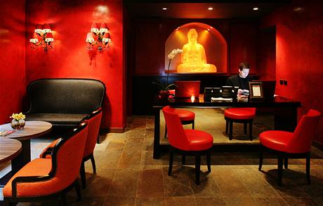 Luxusn Buddha-Bar Hotel otevel v Praze