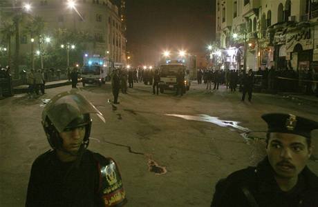 Snímek z únorového atentátu v Káhie.