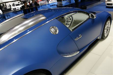 Bugatti Veyron Bleu Centenaire 