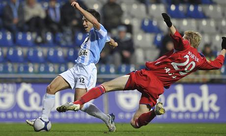 Ml. Boleslav - Brno:  Tomá Poláek (vlevo) z Mladé Boleslavi a Josef Dvorník z Brna..