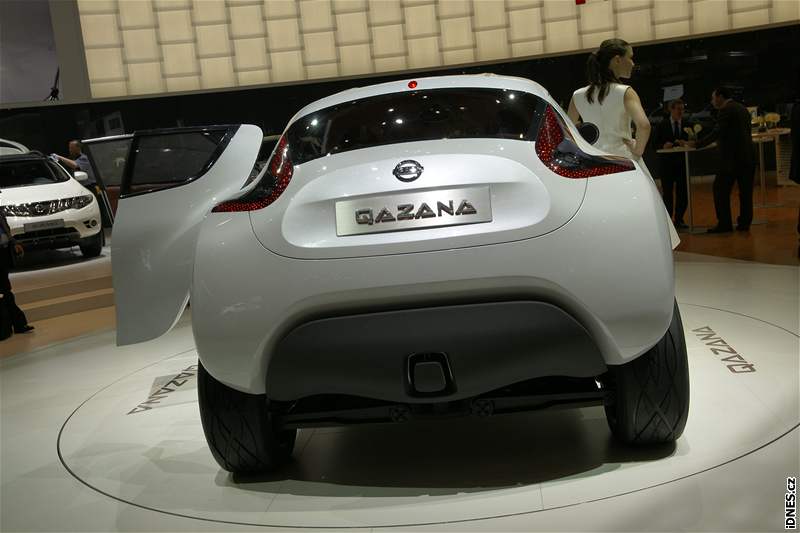 Nissan Qazana