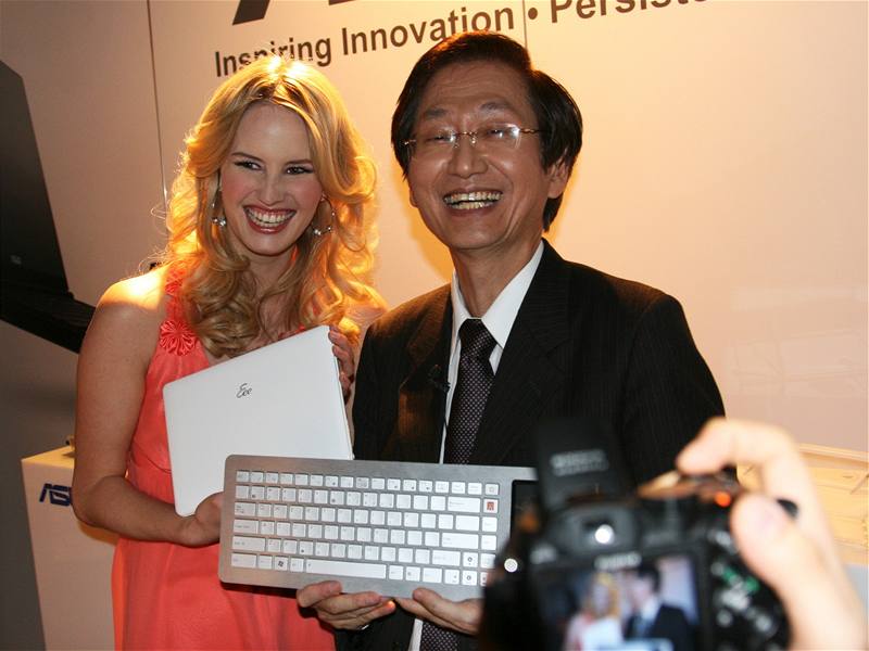 Asus novinky na CeBIT 2009