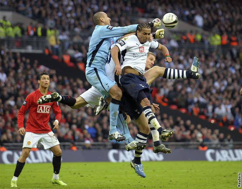 Manchester v této sezon triumfoval u ve druhé souti.