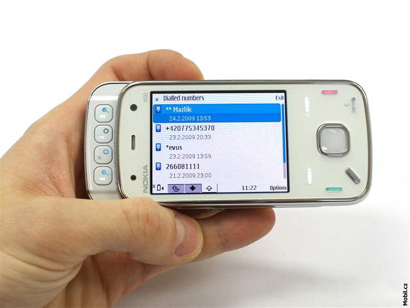 Nokia N86