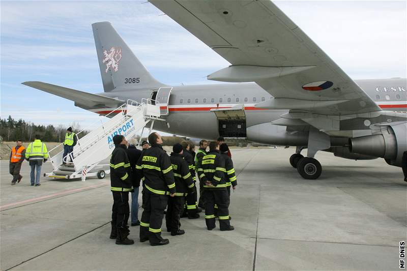 Pílet vládního airbusu byl souástí píprav na summit ministr zahranií evropské sedmadvacítky.