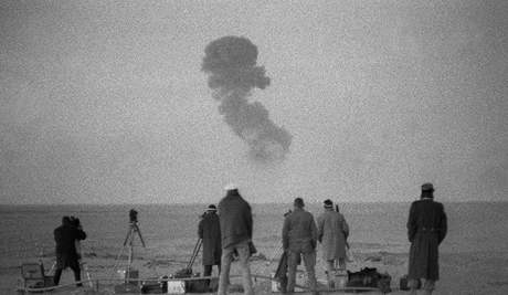 Francouzsk jadern test v alrsk sti Sahary v 60. letech