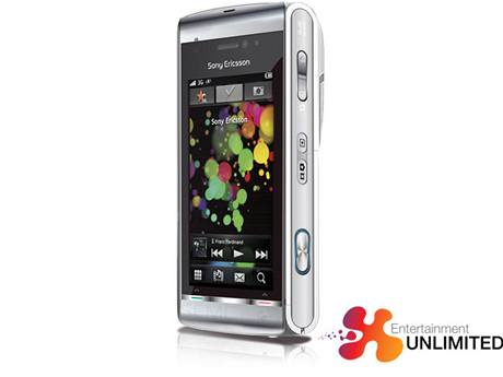 Stíbrný Sony Ericsson Idou