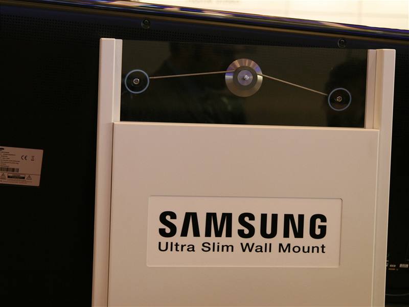 Samsung pedstavil nové LED televize