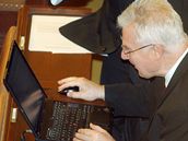 Petr Wolf a Miloš Melčák ve Sněmovně (24. března 2009) Petr Wolf a Miloš Melčák ve Sněmovně (24. března 2009)