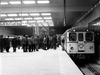 Zkuebn jzda 29.12.1973 -stanice Muzeum