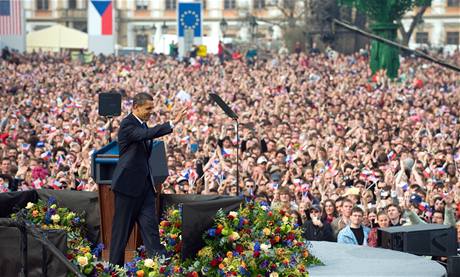 Americký prezident Barack Obama na praském Hradanském námstí (5. dubna 2009)
