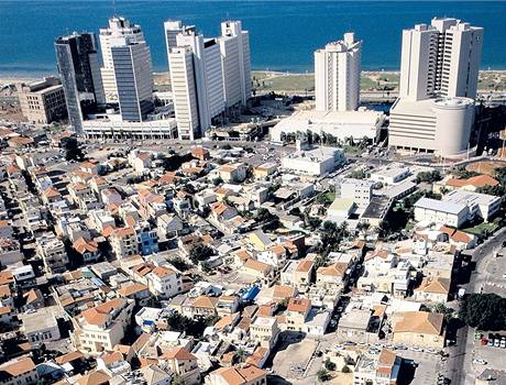 Tel Aviv prv slav 100 let.