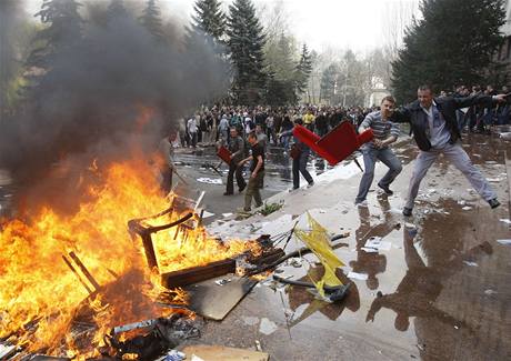 Moldavt studenti vyli do ulic, nechtj vldu komunist